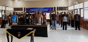 Rekrutmen Calon Anggota POLRI Bintara dan Tamtama di Lotim Ditutup dengan Penandatanganan Pakta Integritas