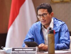 Menparekraf Serukan Ganti Bendera Putih dengan Merah Putih