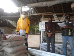 Anggota DPR-RI Sari Yuliati Berikan Bantuan untuk Destinasi Wisata Pantai Maik Anyir