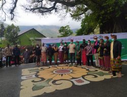 Kunjungan Kerja ke Sembalun, Menteri Desa dan PDTT Resmikan Bantuan Pengembangan Objek Wisata Tahun 2021