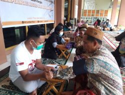 Tim Medis ACT-MRI Lotim mengadakan Pelayanan Kesehatan Gratis dan Khitanan Massal