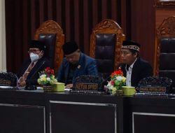 Wabup Sampaikan LKPJ 2021 di Sidang Paripurna DPRD Lombok Timur
