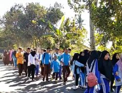 Ribuan Peserta Ikuti Jalan Sehat di Ponpes Raudatul Mujahidin NWDI Kumbung