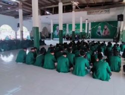 Mahasiswa Peserta KKN Tematik UNW Mataram Resmi Diberangkatkan ke Lokasi