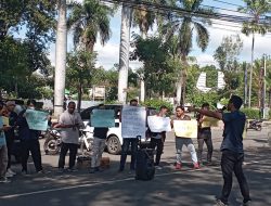 Wartawan Lotim Gelar Aksi Solidaritas Kecam Tindakan Penganiayaan Wartawan di Karawang