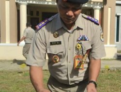 Peringati HANTARU Tahun 2022, BPN KSB Serahkan Sertifikat Program PTSL