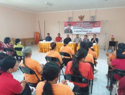 Peduli Kebudayaan, Ketua DPD PDI Perjuangan NTB Helat Sayembara Parade Busana Adat WHDI di Dapilnya