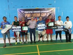 Peringati HPN 2023, PWI Lotim Gelar Turnamen Badminton