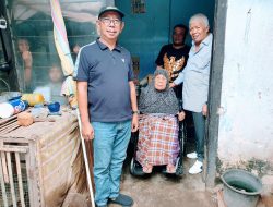 Rachmat Hidayat Berbagi Kebahagiaan dengan Warga Bermi Pancor, Bantu Kursi Roda Santri Generasi Pertama Muallimat NW