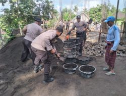 Pererat Silaturahim dengan Masyarakat, Jajaran Polsek Masbagik Gelar Bakti Sosial