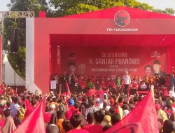 Konsolidasi Ganjar Pranowo, Lautan Merah Banjiri Lapangan Nasional Lombok Timur