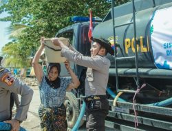 Siswa Sekolah Inspektur Polisi Angkatan ke-52 Adakan Bakti Sosial di Sunut