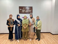 Wagub NTB Memberikan Motivasi kepada Putri Hijab Fluencer NTB 2023 yang Akan Tampil di Tingkat Nasional