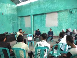 Mahasiswa KKNT UNW Mataram di Desa Sapit Gelar Pelatihan Digital Marketing