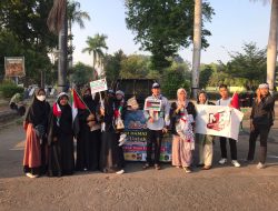 MRI Lombok Timur Ambil Peran Bersama 20 Komunitas pada Giat Peduli Palestina di Selong Lombok Timur
