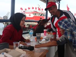 Rumah Sakit Apung PDIP di Sumbawa Barat Layani Masyarakat Kecil Melalui Pengobatan Gratis