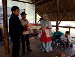 Kadis Perindustrian NTB Berikan Bantuan Mesin Sealer Plastik Kepada Pokdarwis Pesanggrahan