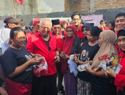 Gelar Door To Door di HUT PDIP ke-51, Kader PDI Perjuangan Mataram Sosialisasikan Program Ganjar-Mahfud di Monjok
