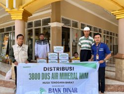 Menjelang Ramadhan, MIM Foundation Distribusikan 3800 Dus Air Mineral untuk Masjid di Nusa Tenggara Barat