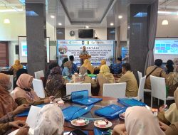 Dinas Kesehatan Provinsi NTB Gandeng UNICEF dan PKBI Daerah NTB Menggelar Orientasi Pengawasan Kualitas Air Bagi 70 Sanitarian di Lombok Timur