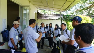 Orientasi Pemantauan Kualitas Air, 70 Orang Sanitarian Diterjunkan Langsung untuk Praktek Pengambilan Sampel