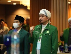 TGH Fatihin Maju Pilkada Lotim, Masyarakat Menyambut Baik