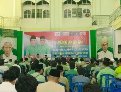 TGB KH. M. Zainul Majdi Didaulat jadi Ketua Dewan Pembina Tim Pemenangan Luthfi-Wahid