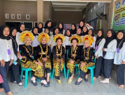 Peserta Program PKW LKP Yulie Salon Bidang Tata Rias Pengantin Sasak Siap Berwirausaha