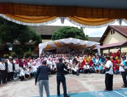 Prof. Ir. HM. Taufik Fauzi Ketua Panitia Reuni Akbar SMPN 1 Masbagik Dukung Program Makan Gizi Gratis