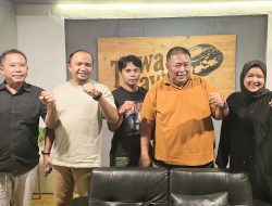 Diskusi Publik Pojok NTB, Walhi NTB dan Mi6 Bisa Dijadikan Panggung Terbuka dan Bebas untuk Ekspresikan Kebebasan Berpendapat yang Berbeda