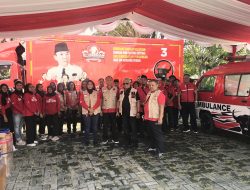 Salurkan Bantuan DPP PDIP untuk Korban Banjir di Mataram, Rachmat Hidayat: Korban Bencana Tak Boleh Tanggung Duka Sendiri