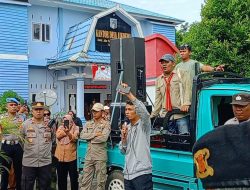 Aliansi Pemuda dan Masyarakat Desa Aik Dewa Protes Pembangunan Gerai Koperasi Desa Merah Putih di Lapangan Desa