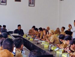 Tanggapi Tuntutan FKKD, Begini Penjelasan Sekda Lotim Soal Siltap dan Pilkades