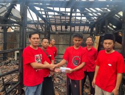 Duka Satu Kader, Luka Kita Bersama: PDI Perjuangan Lombok Timur Bergerak Bantu Korban Kebakaran di Wanasaba Lauk