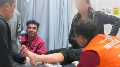 Cedera di Jalur Segara Anak, Pendaki WNA Asal Belgia Berhasil Dievakuasi Tim Gabungan TNGR